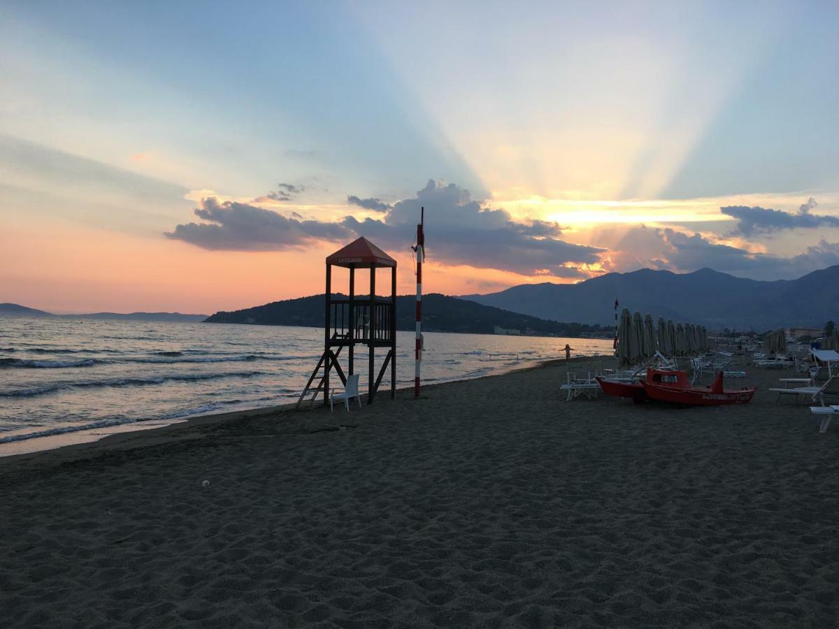 Bed&Beach Scauri (Lazio) Exterior foto
